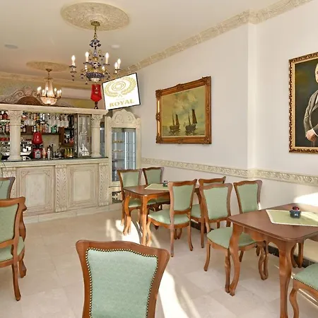 فندق Royal فارنا